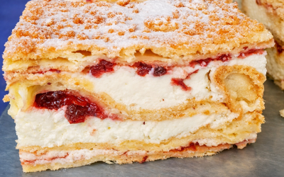 NEU! Flockensahne mit Preiselbeeren